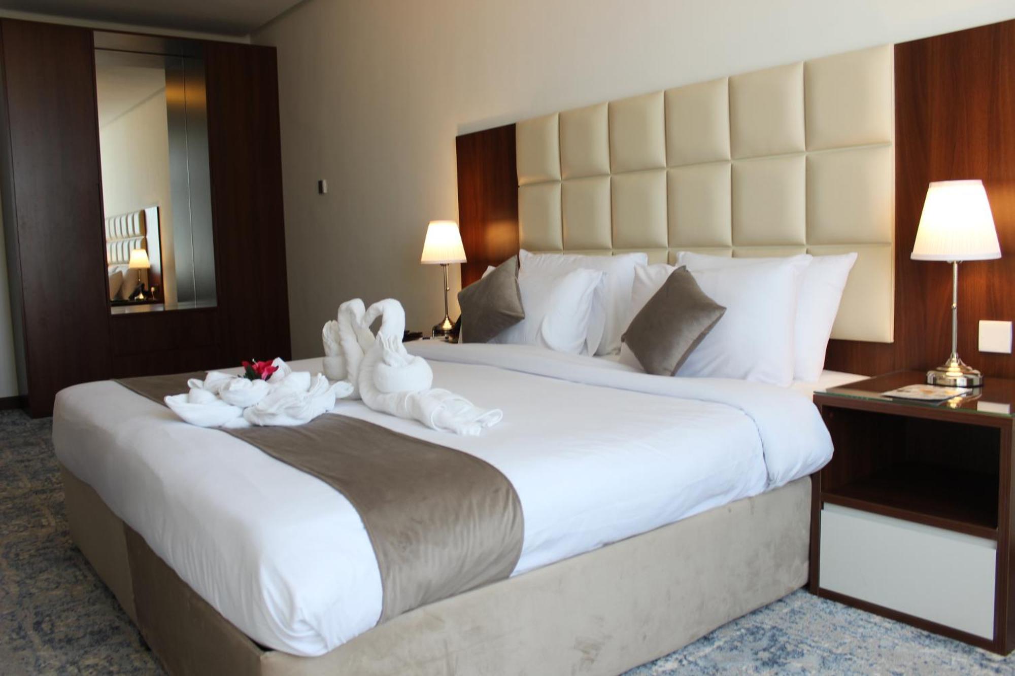 Dolphin Continental Hotel Кувейт Экстерьер фото